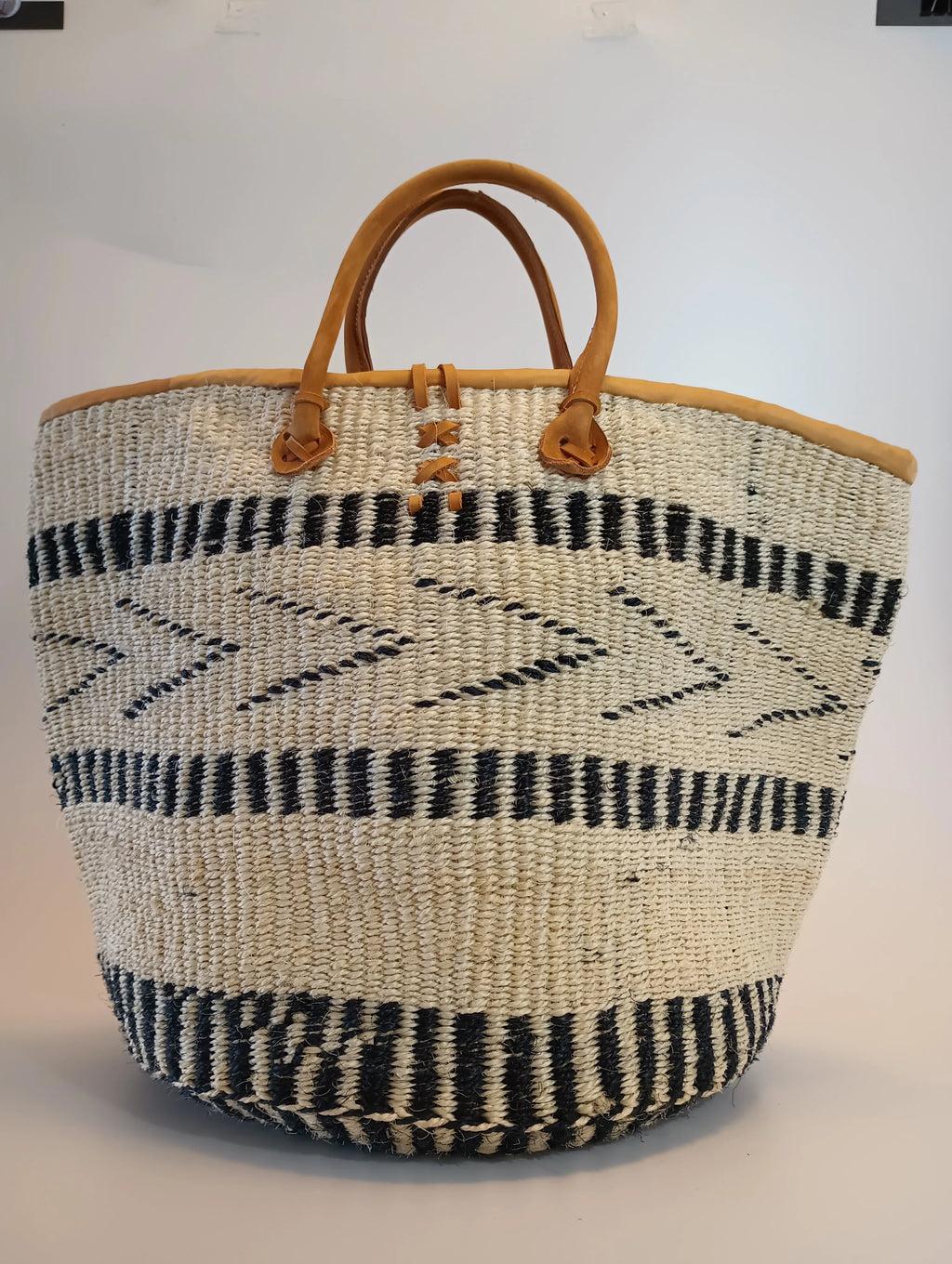 Balance Point Handwoven Straw Sisal Basket Tote Bag