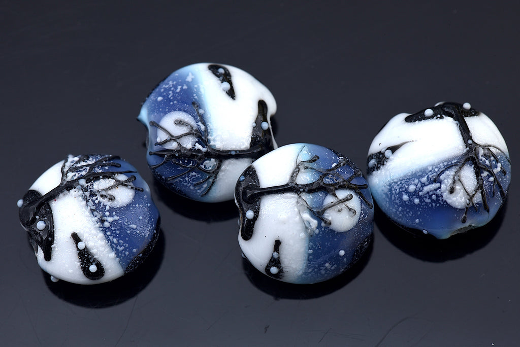 10415912 - Four Snow Night Lentil Beads