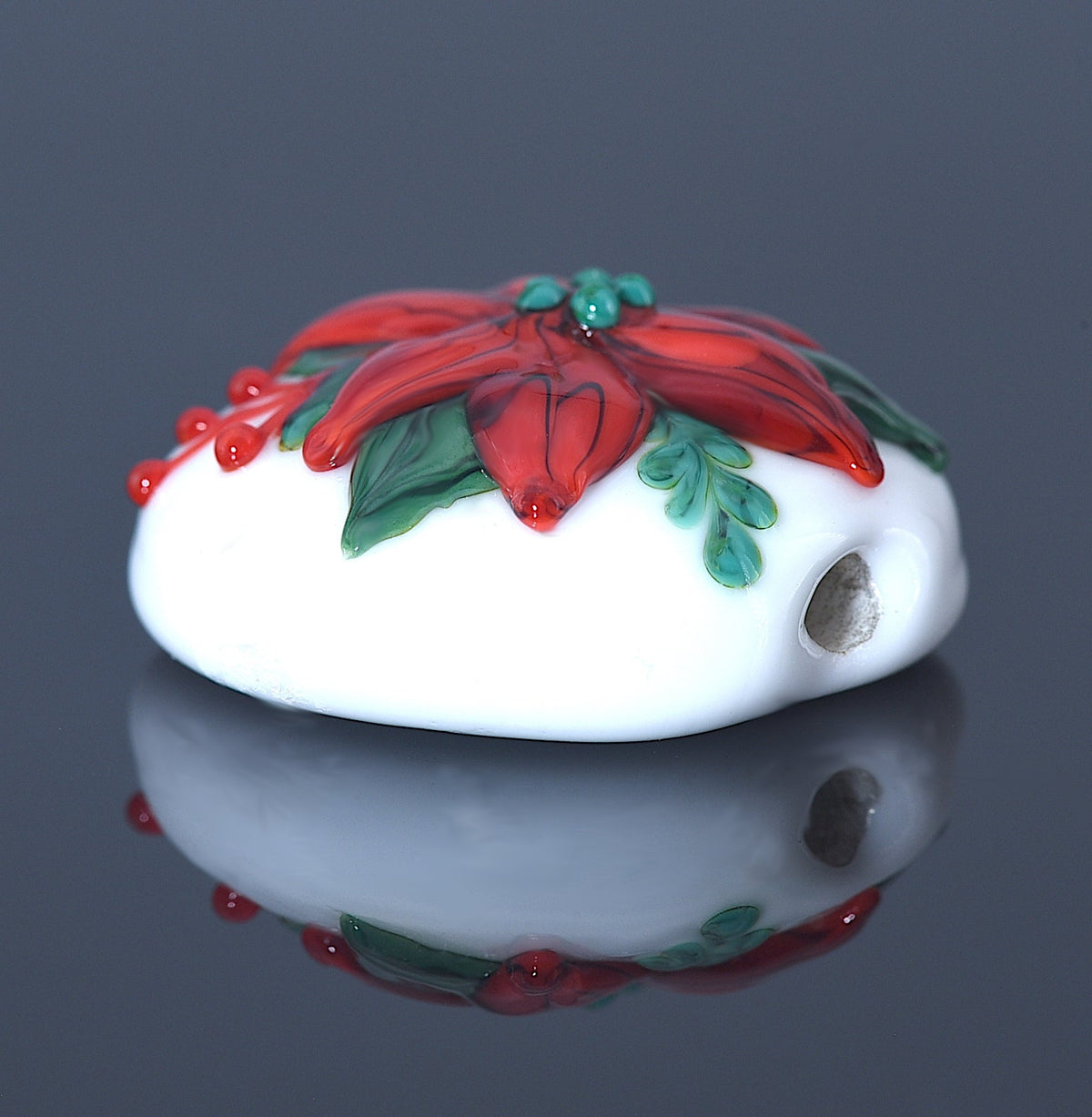 11843402 - Red Poinsettia Christmas Lentil Focal Bead