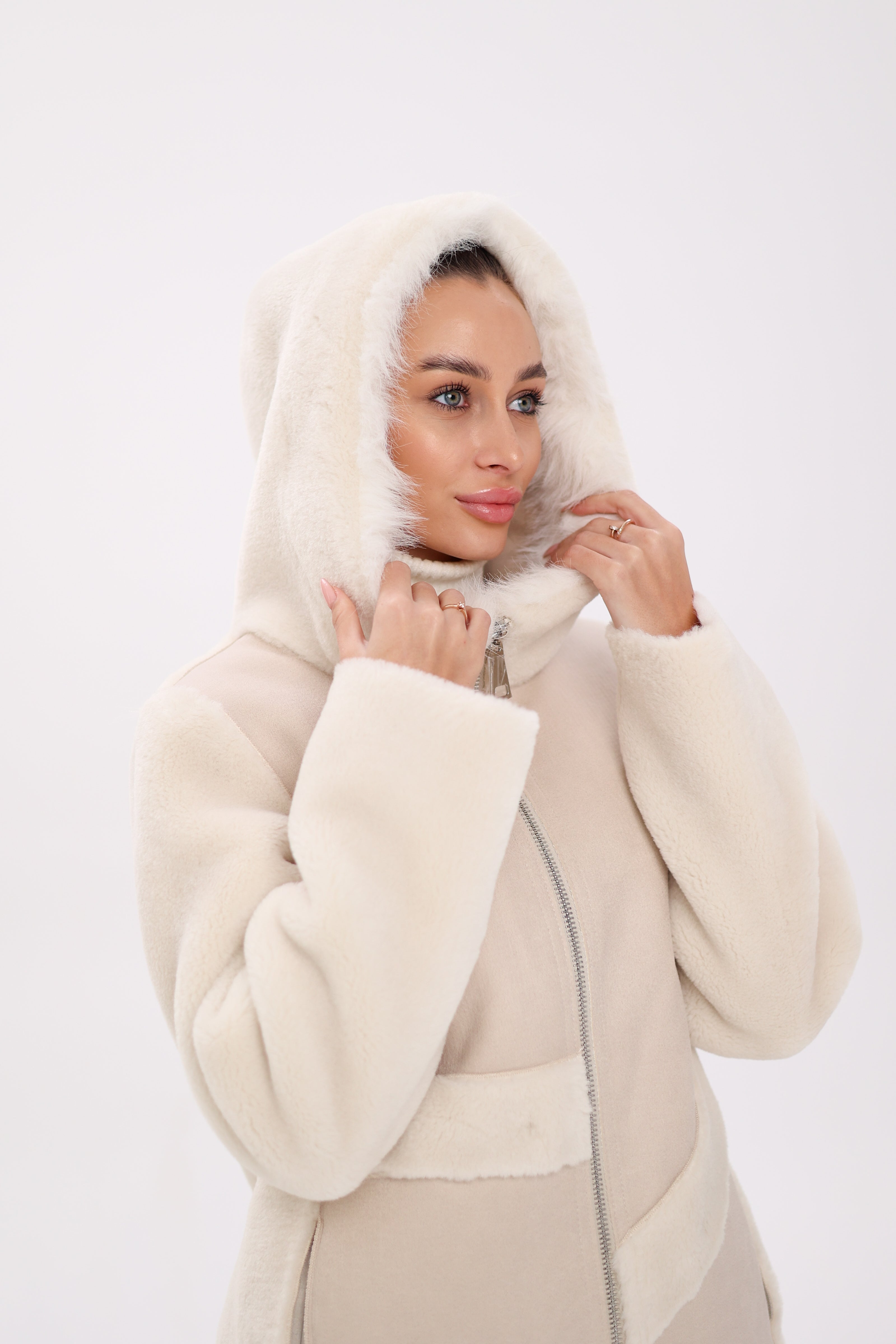 ⇆ Reversible Hooded Wool Blend Jacket