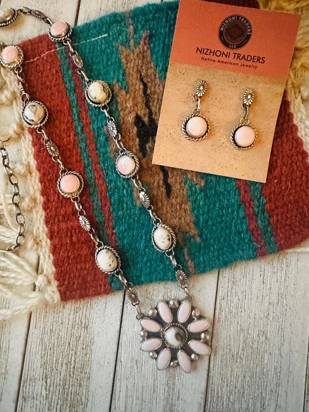 Handcrafted Queen Pink Conch, Wild Horse & Sterling Silver Necklace Set