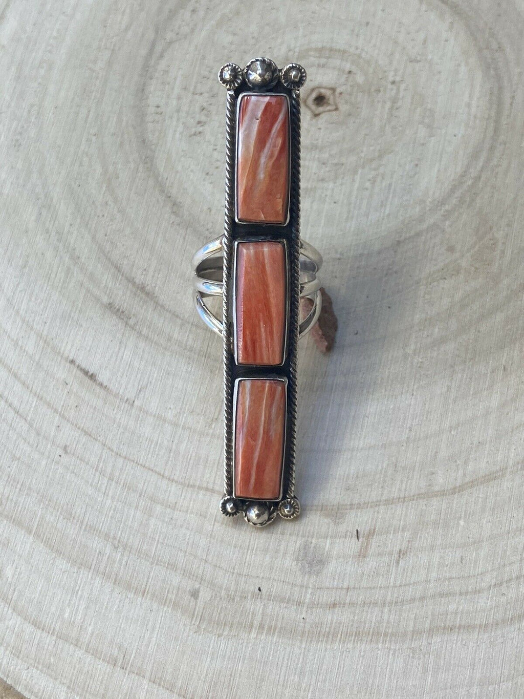 Handcrafted Spiny Oyster & Sterling Silver Ring Size 7.5  Signed