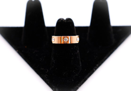 Radiant Rose Gold Gem Ring – Elegant Gemstone Statement Ring for Women