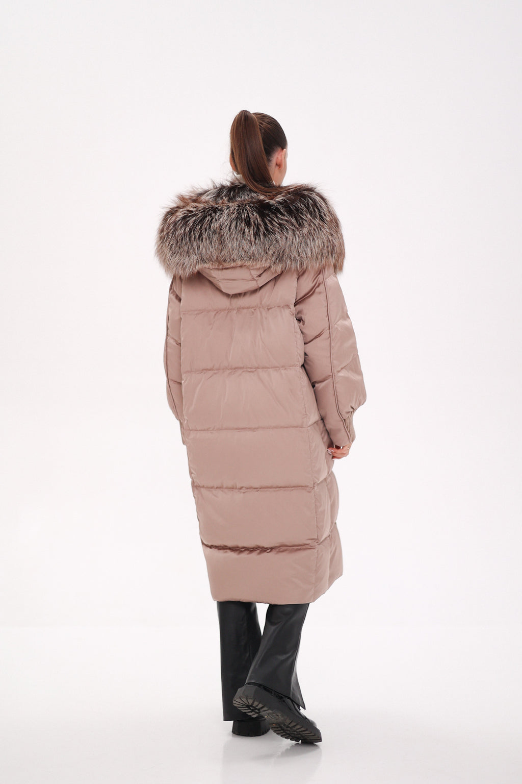 Rei Silver Fox Fully Lined Hood Down Coat in Blush