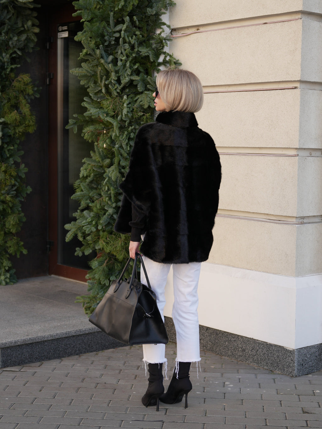 Genuine Scandinavian Mink Fur Poncho in Black