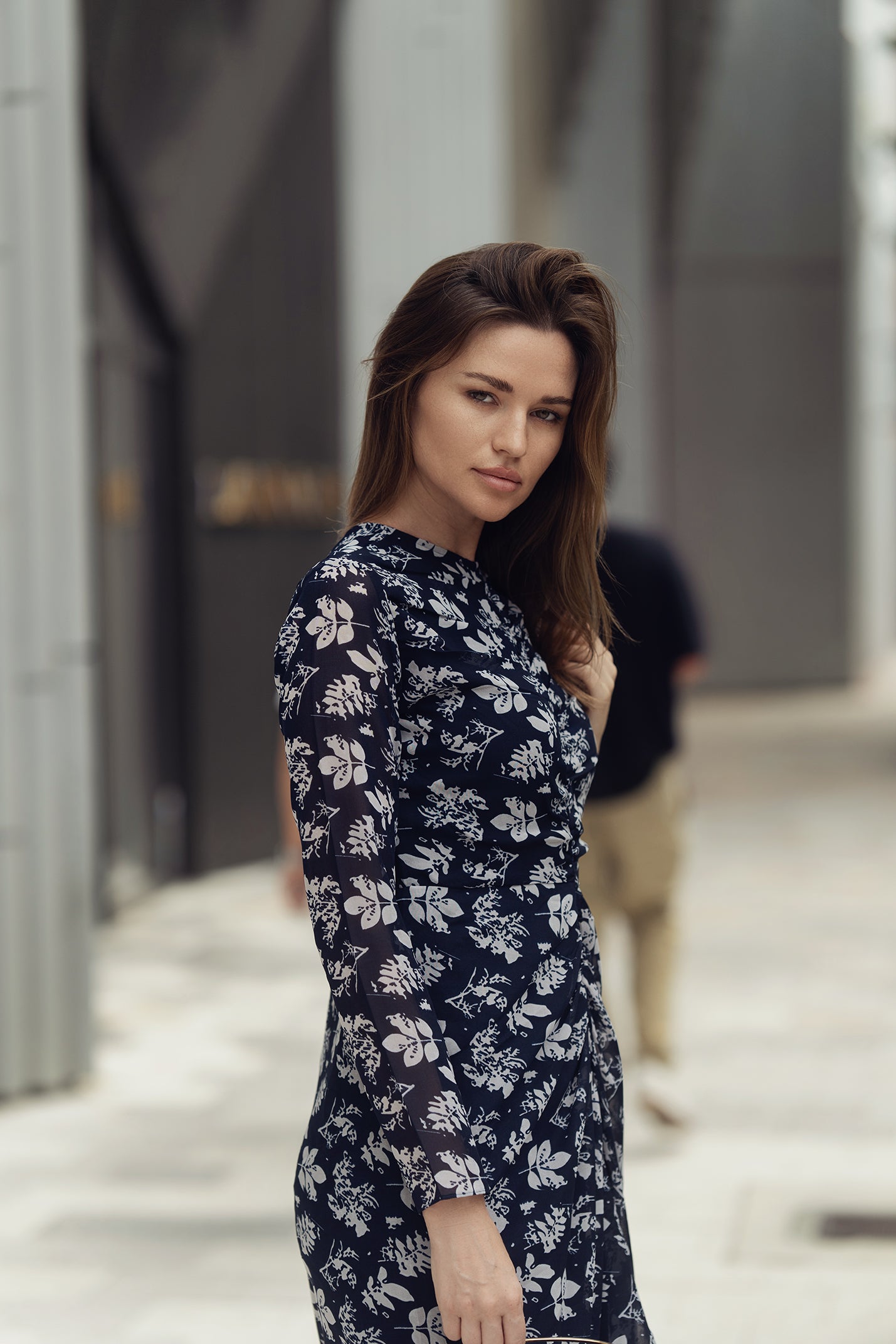 YULIA SHIRRED DRESS IN PAISLEY PRINT