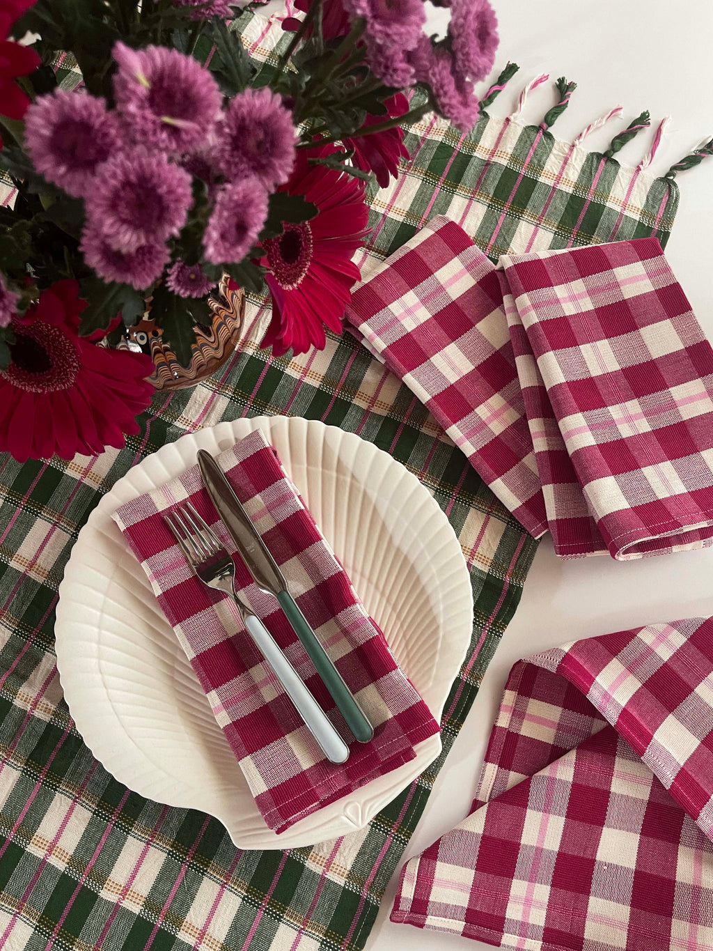 Abigail Plaid Dinner Napkin Set