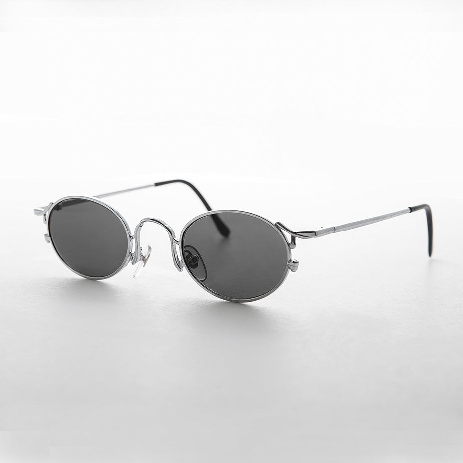 Oval Victorian Style 90s Sunglasses - Beatrice