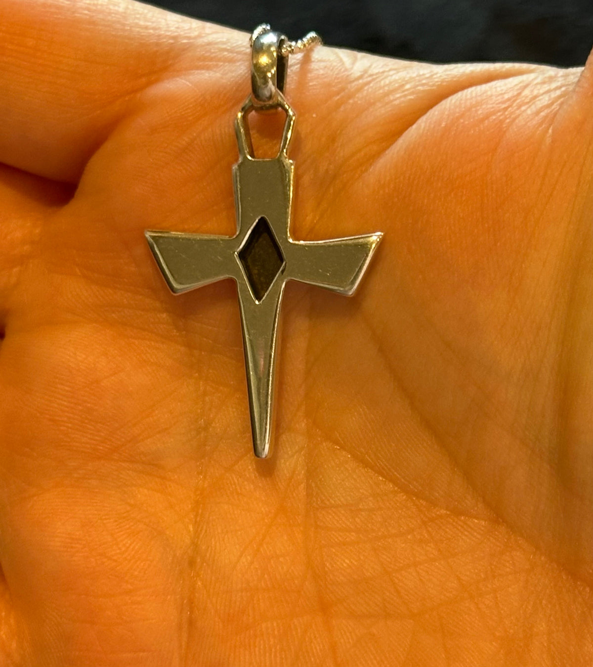 SCANDINAVIAN CROSS W/ DIAMOND CENTER