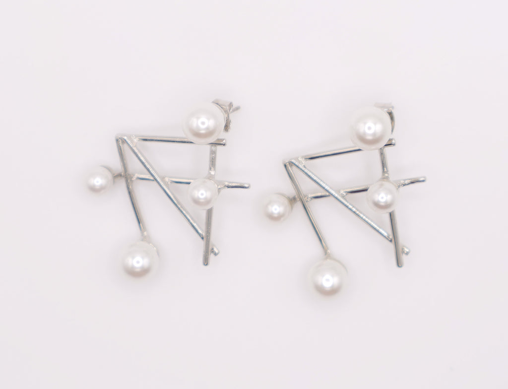 Pearlescent Futurista Earrings – Luxury Pearl Statement Earrings