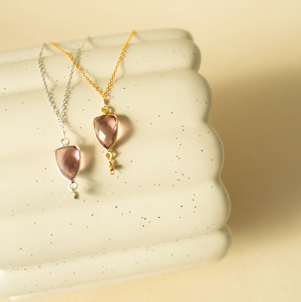Rhodolite Garnet Silver Isla Necklace