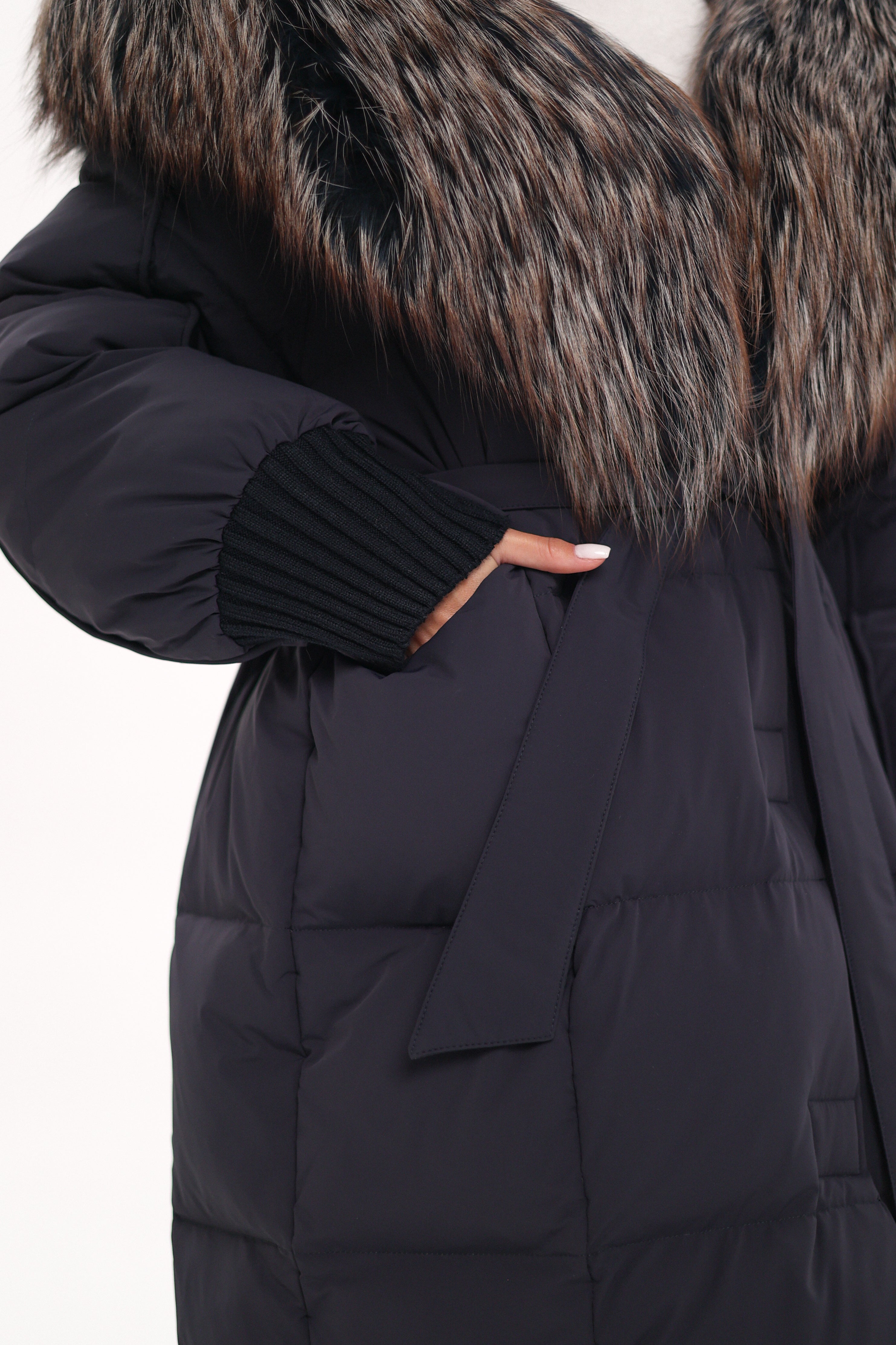 Rei Genuine Fur Trim Hooded Down Coat in Navy