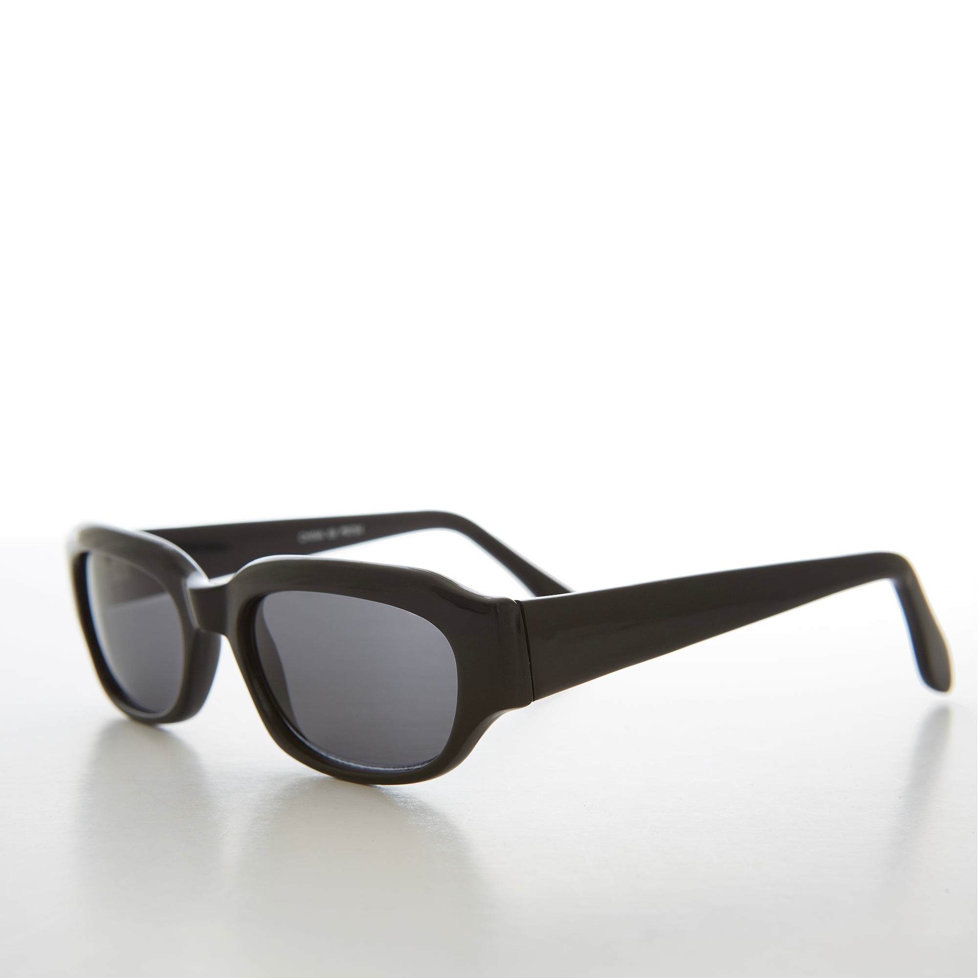 Mod Bold Rectangular Unisex Stylish Sunglass - Dana