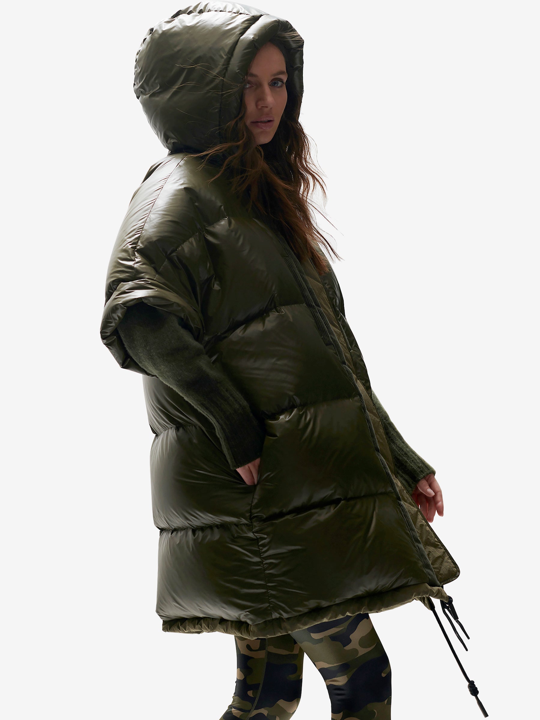 Long Down Vest - Olive