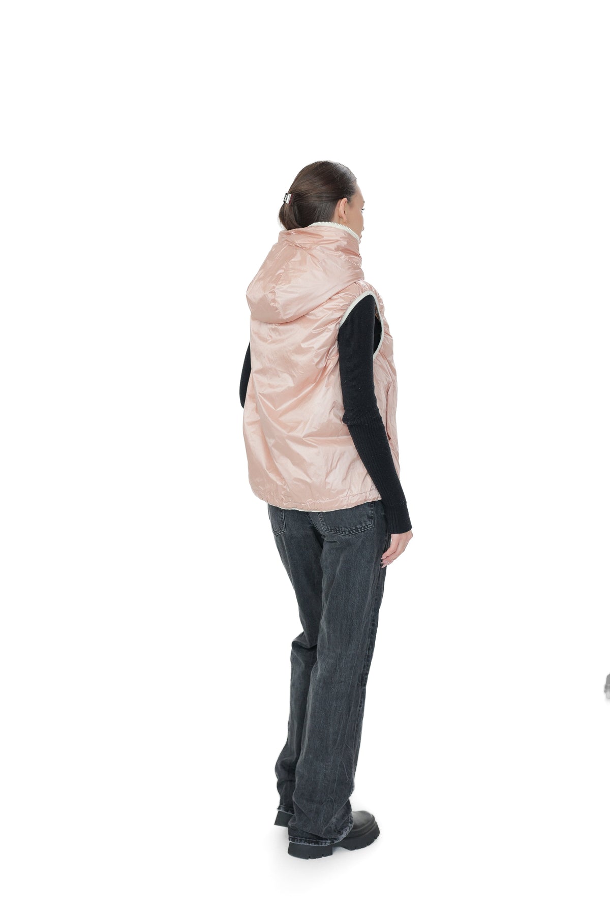 Reversible Light Insulated Vest Powder | Ivory