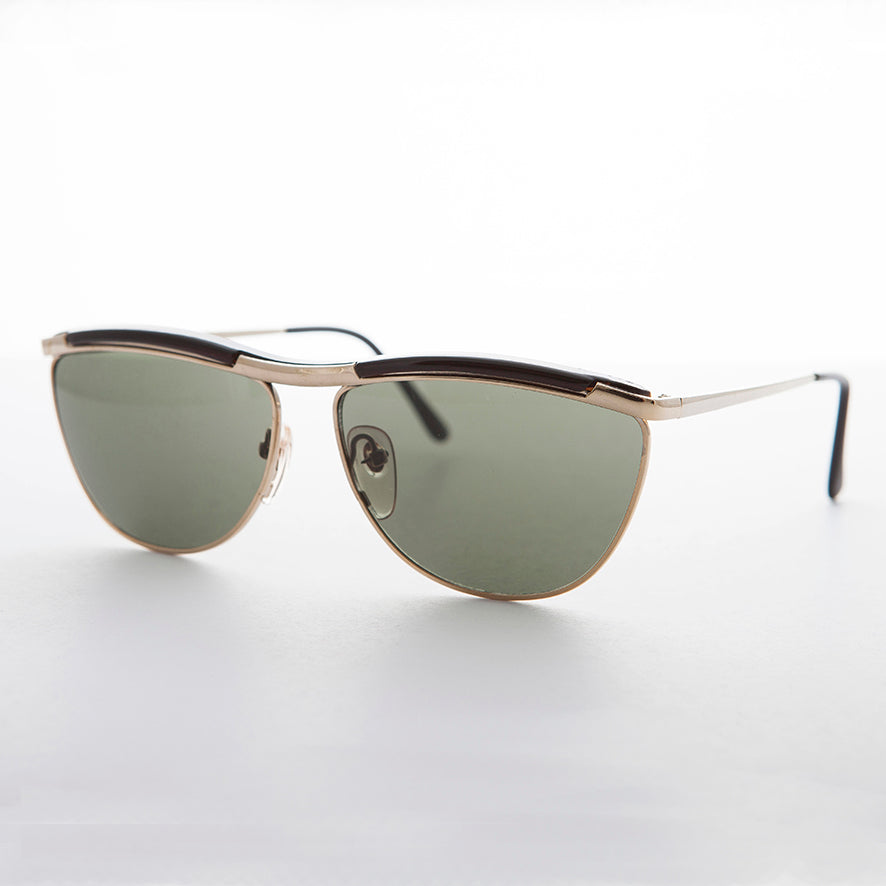 Elegant Sunglass with Rare Brow Bar Design - Fletcher