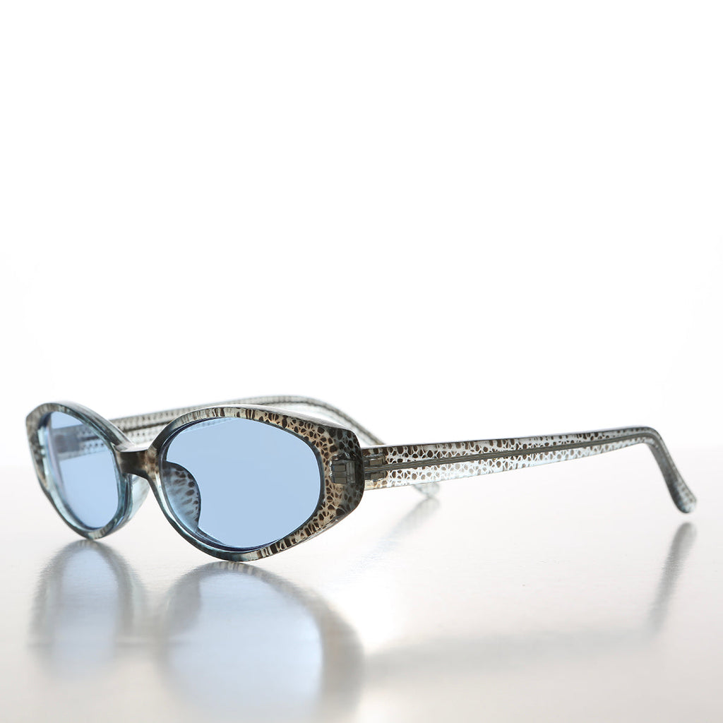 90s Oval Sunglasses with Light Tinted Lenses - Helena