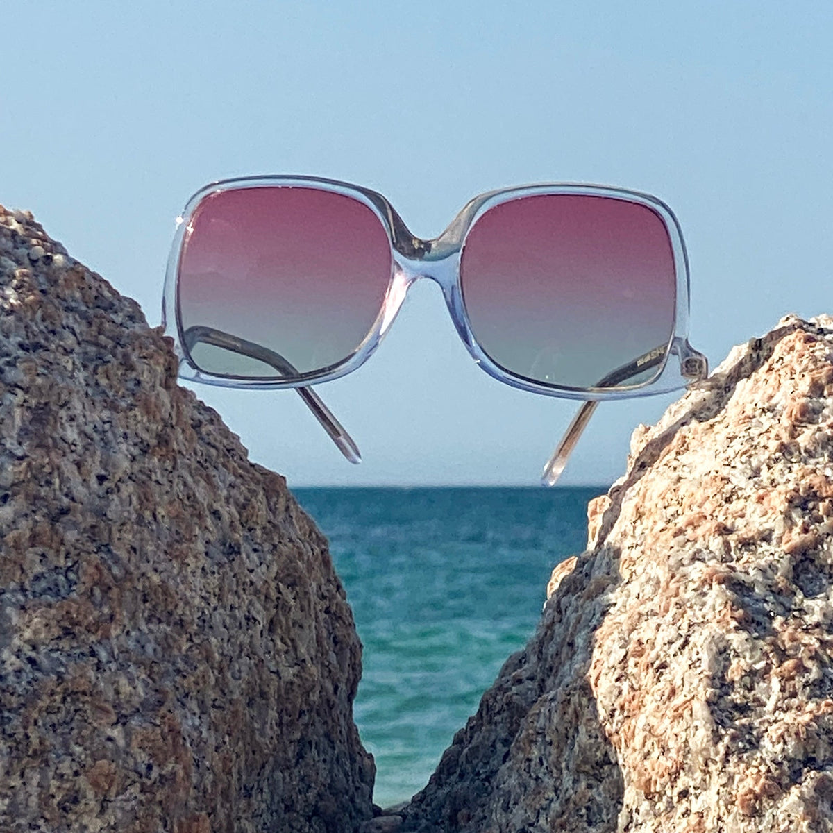 Granny-Chic Polarized Oversized Sunglass - Mia
