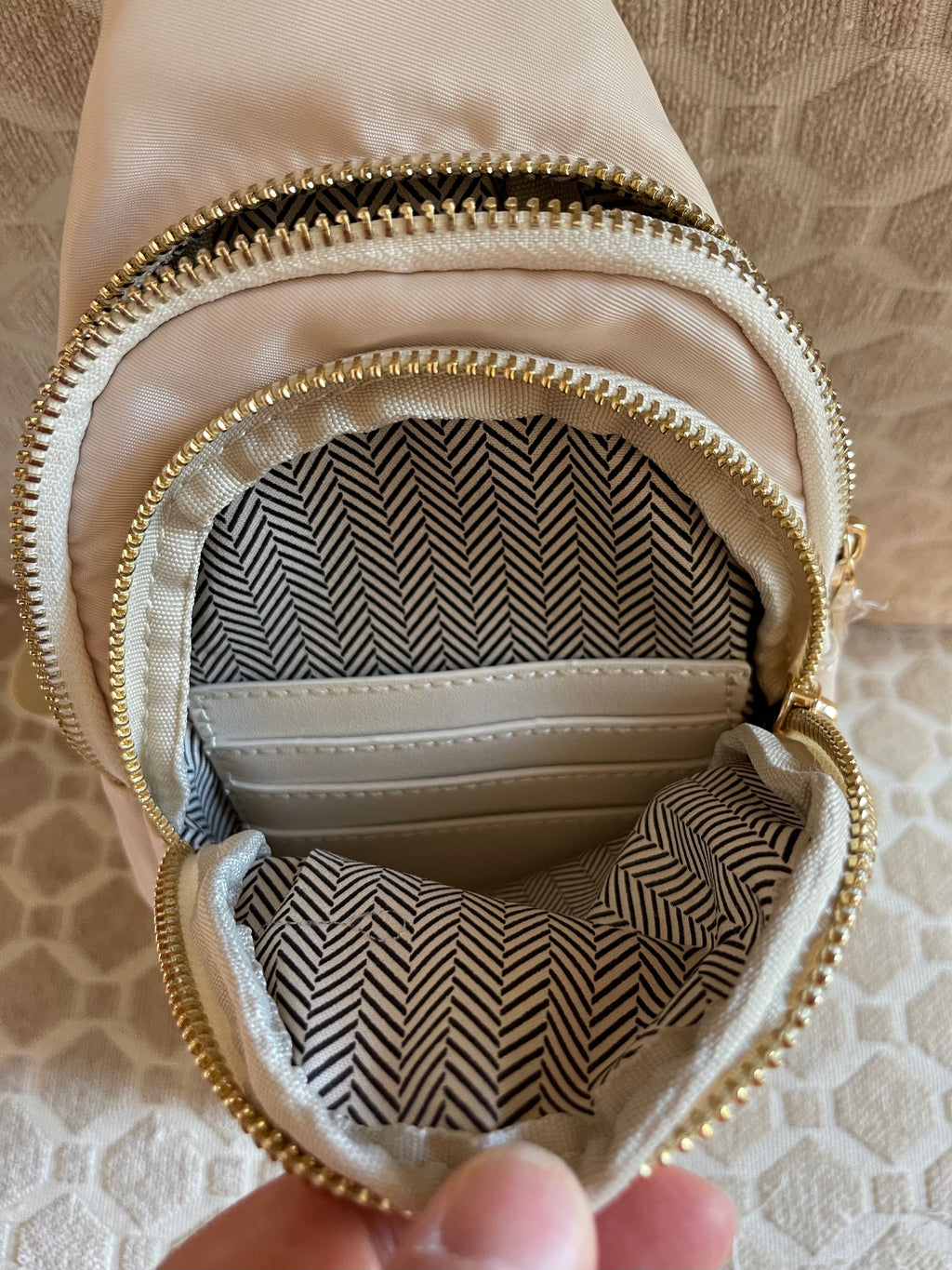 The River Sling Bag with Solid Strap | Olive