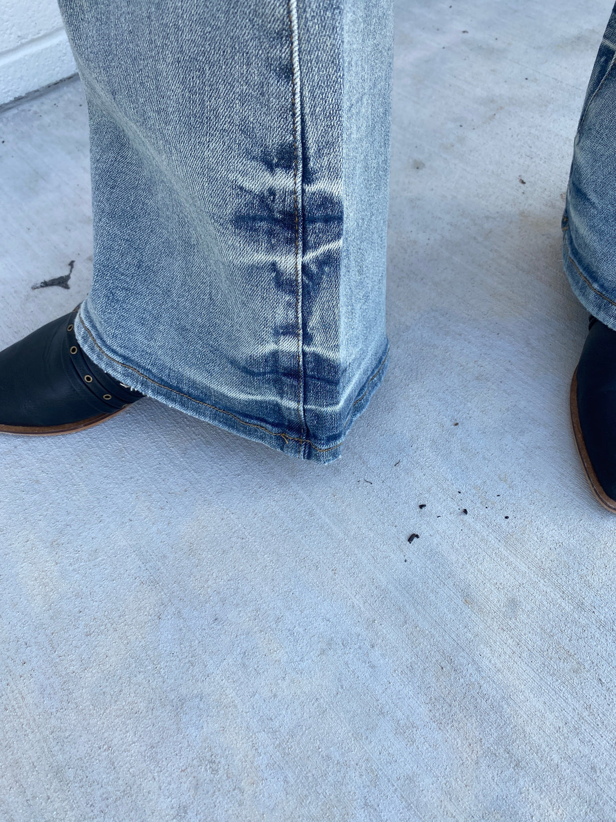 Judy Blue Pin Tack Flare Jeans