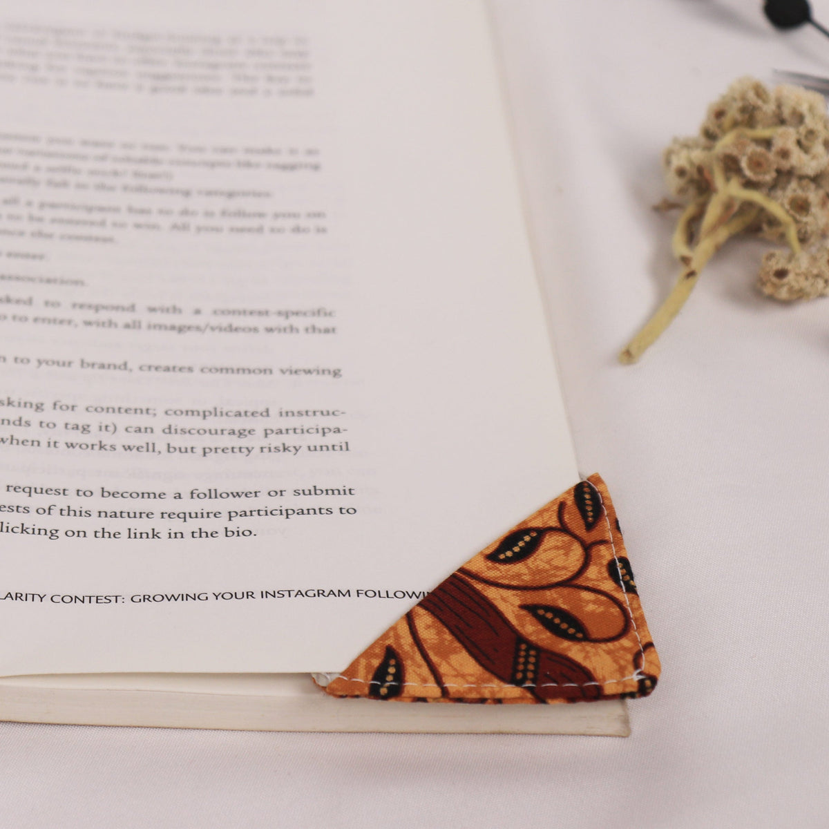 Batik Textile Cloth Corner Bookmark, Book Mark