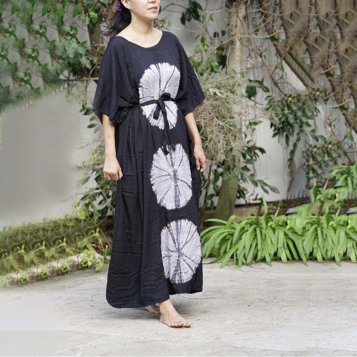 Kaftan Tie Dye Long Dress Shibori Black White Floral Pattern