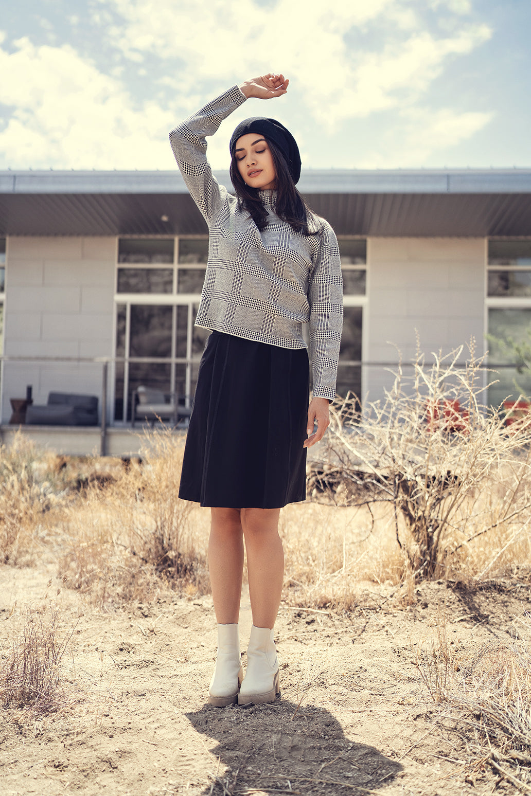 KNIT TURTLENECK SWEATER