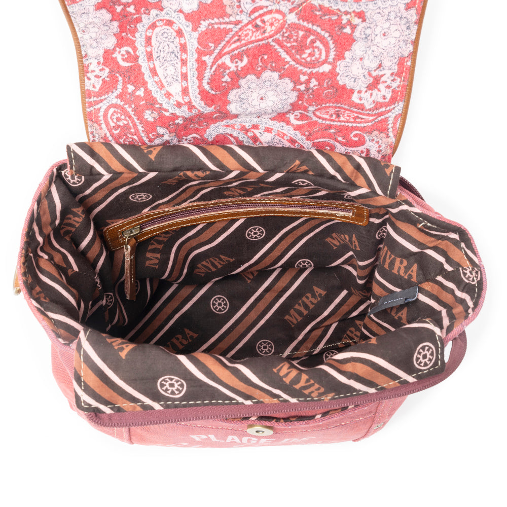 St. Tropez Explorer Shoulder Bag in Pink