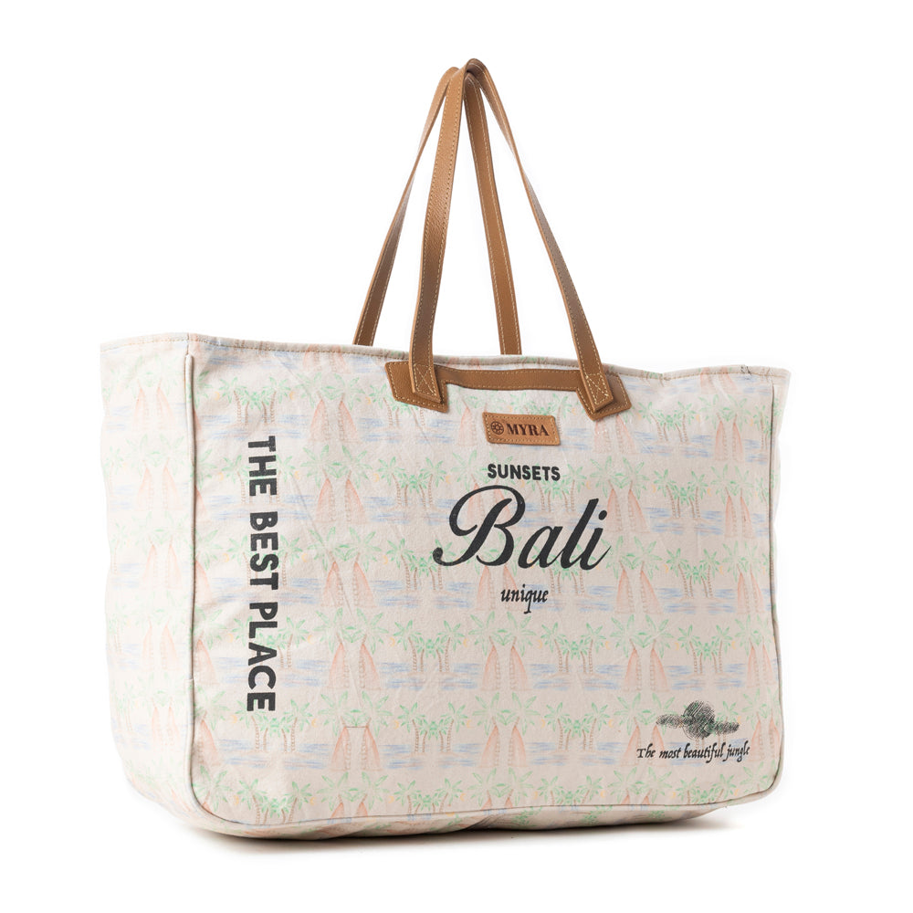 Bali Breeze Weekender Bag in Saddle Off-White