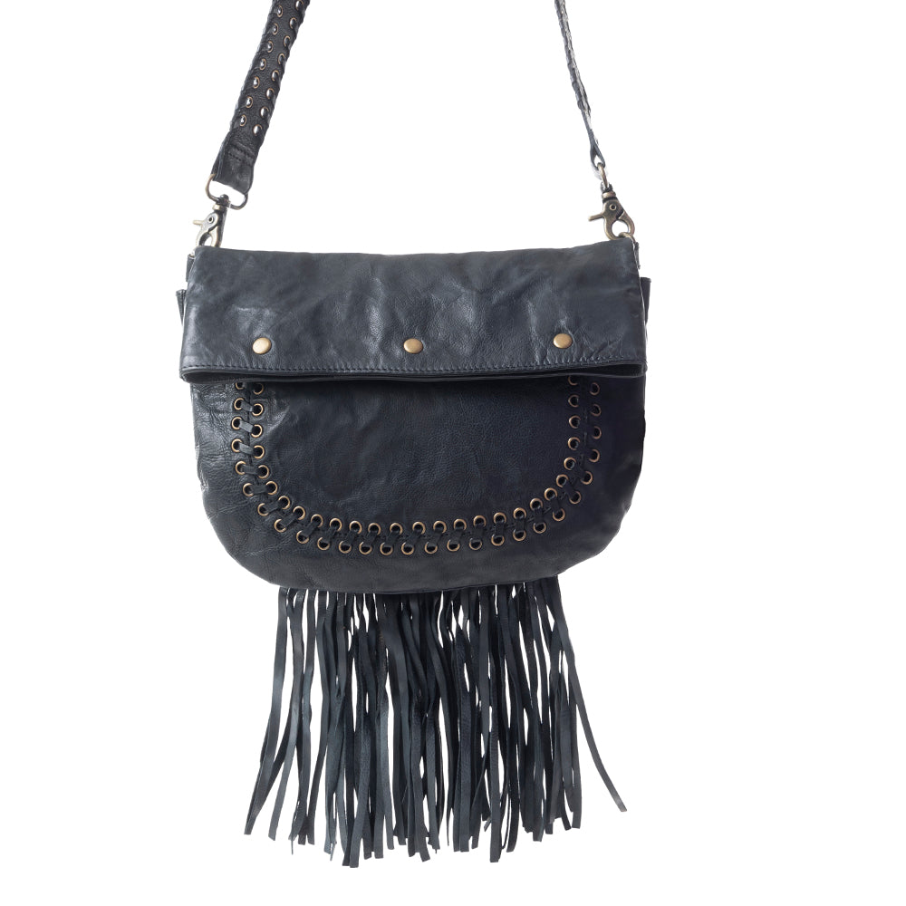 Mianda Shoulder Bag In Black