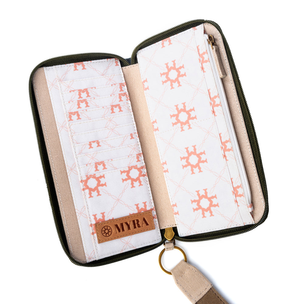 Myra Ranger’s Day Wallet in Moss Camo Green