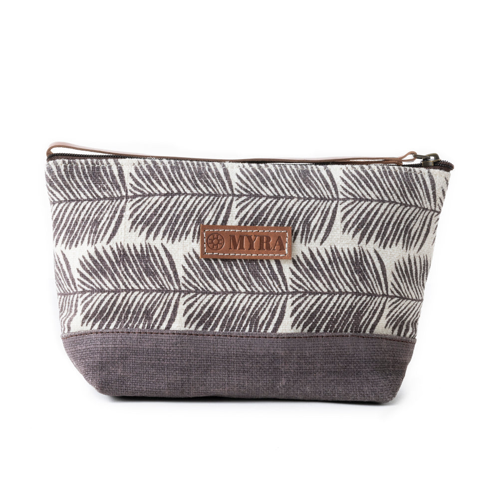 Wanderleaf Pouch in Earthern Grey