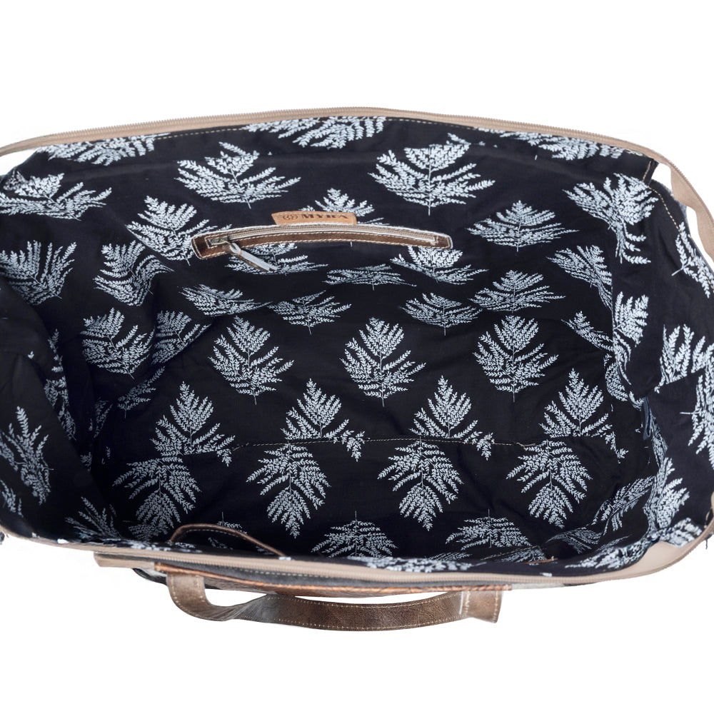 Myra Canyon Ridge Weekender Bag in Rustic Tan