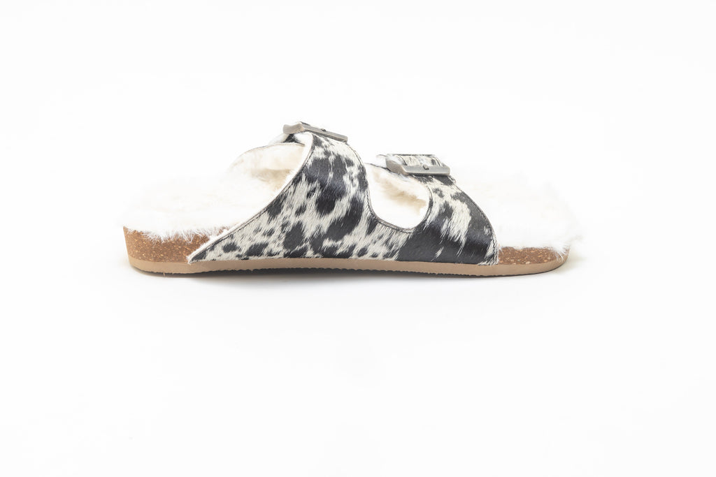 Prairie Winds Fur Comfort Hairon Leather Sandals In Black & White