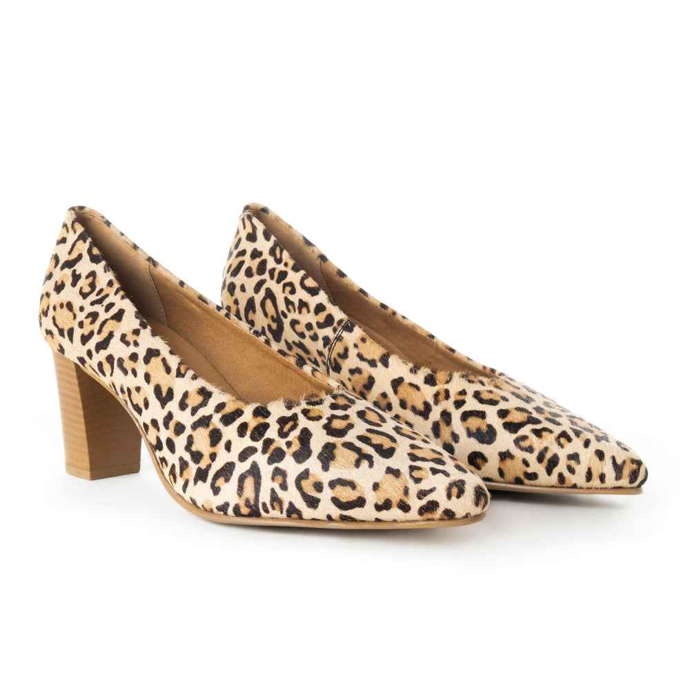 Astro Heels