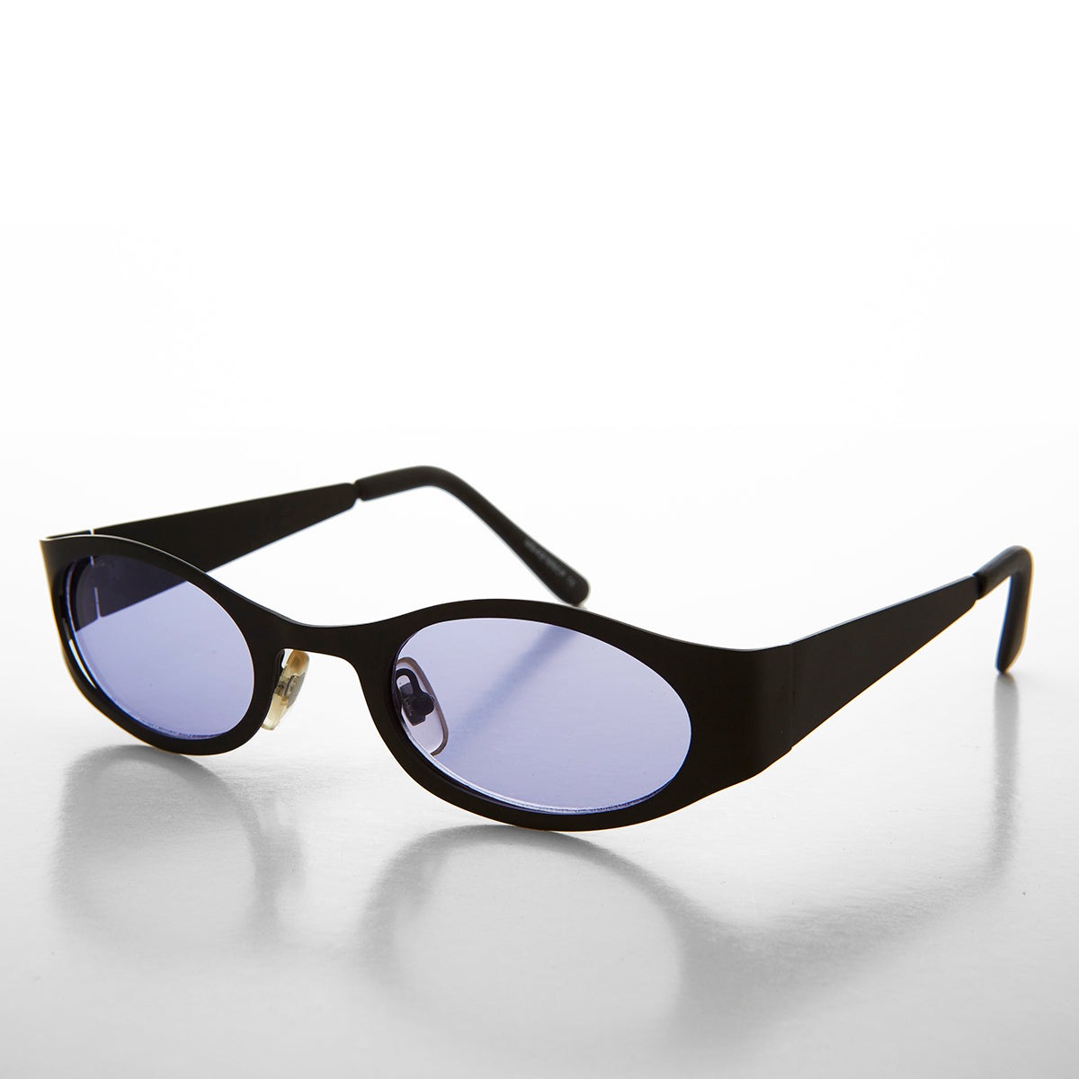 Black Oval 90s Vintage Sunglasses - Zal