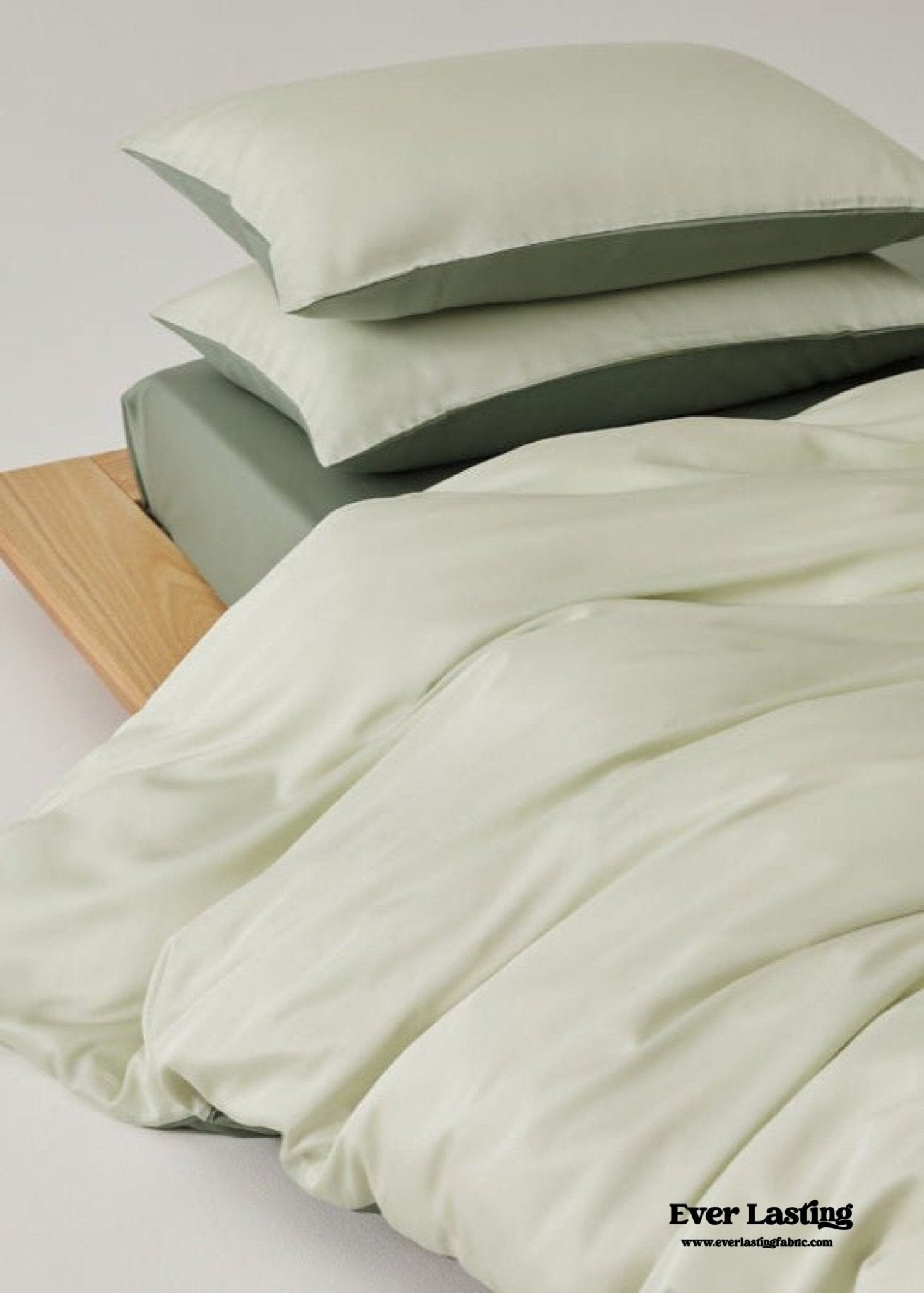 Adeline Pastel Silky Cooling TENCEL™ Bedding Set / Blue