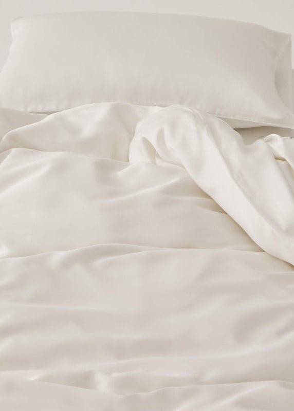 Adeline Pastel Silky Cooling TENCEL™ Bedding Set / Brown