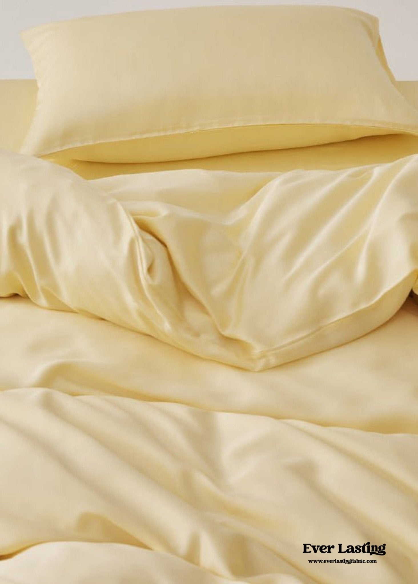 Adeline Pastel Silky Cooling TENCEL™ Bedding Set / Cream