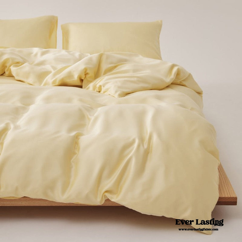Adeline Pastel Silky Cooling TENCEL™ Bedding Set / Cream