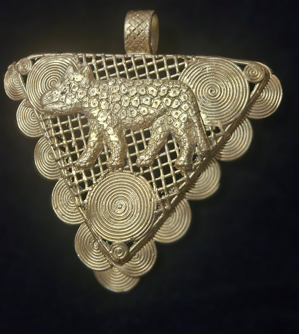 African Brass Leopard Pendant with Adinkrahene Symbol – Ghana