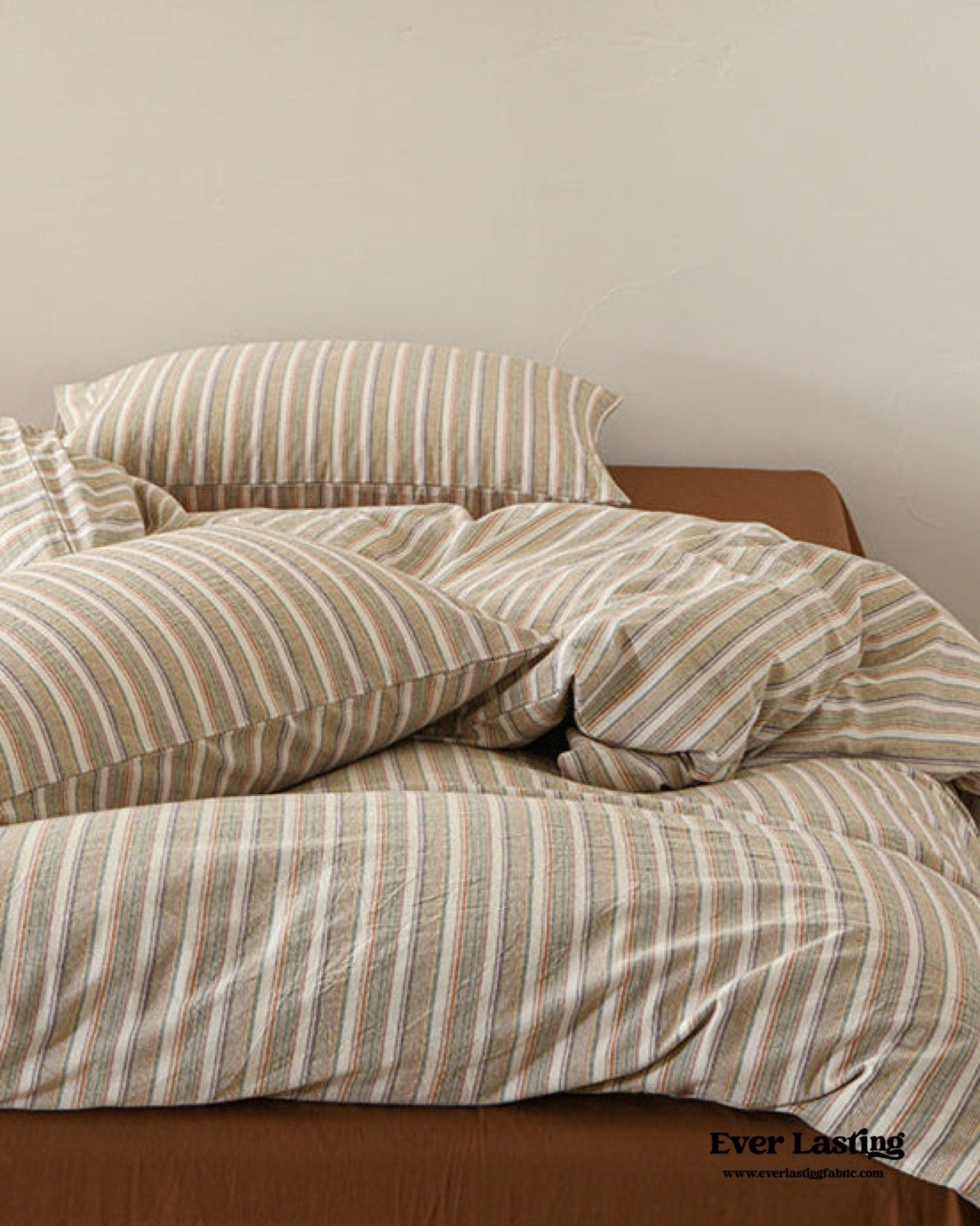 Ava Vintage Striped Cotton Bedding Set / Beige Solid