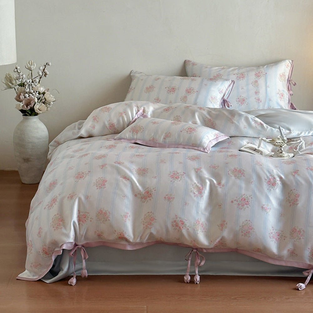 Bianca Floral Ribbon Tied TENCEL™ Bedding Set / Ivory Blue