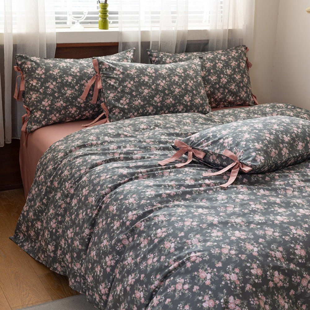 Celia Cottage Ribbon Bow Tie Floral Bedding Set / Blue