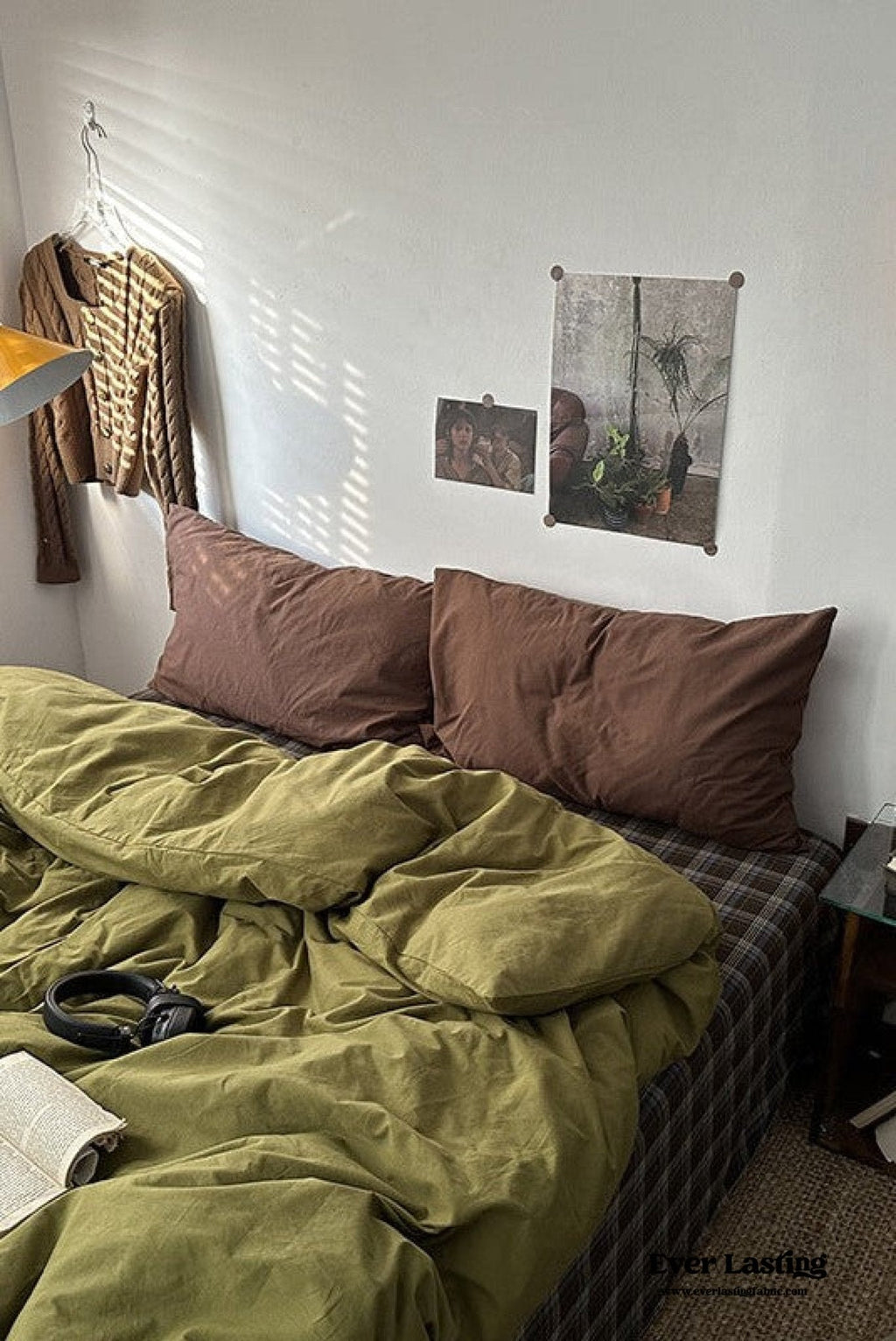 Dark Plaid Goblin Bedding Set