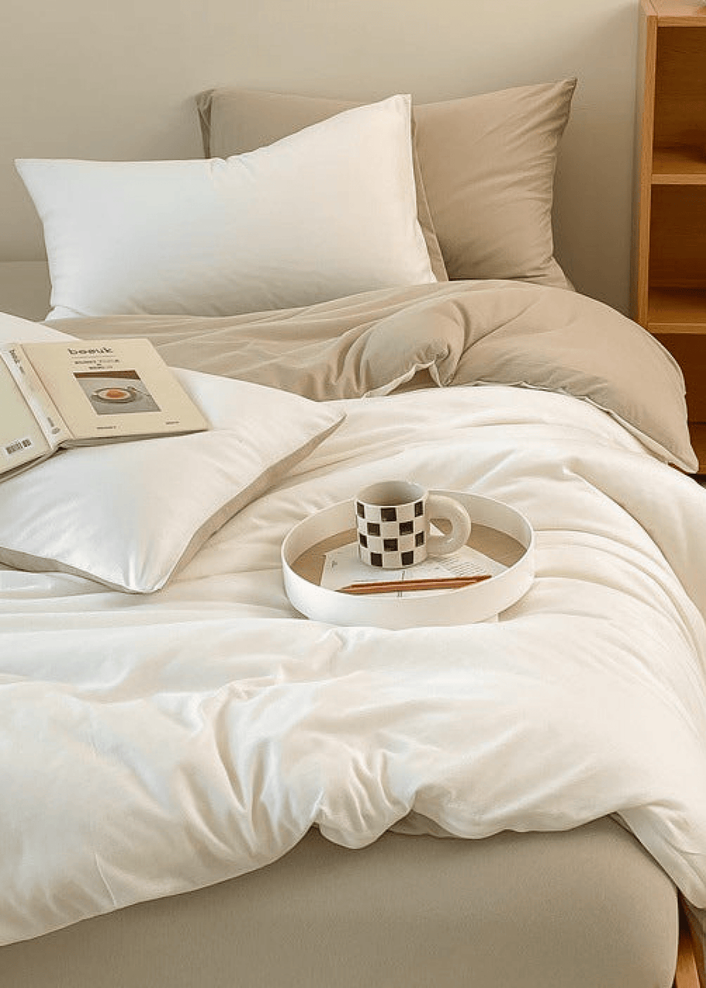 Duo Earth Tone Jersey Knit Bedding Set / White Beige