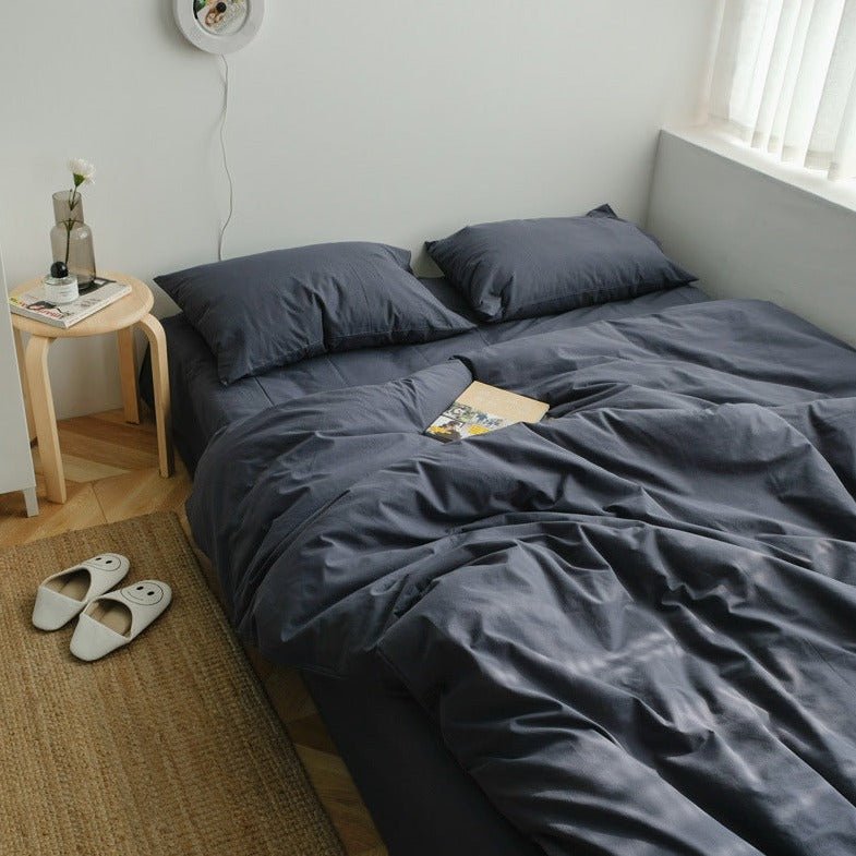 Earth Tone Bedding Set / Dark Blue