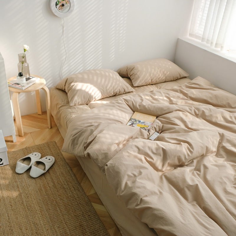 Earth Tone Bedding Set / Gray