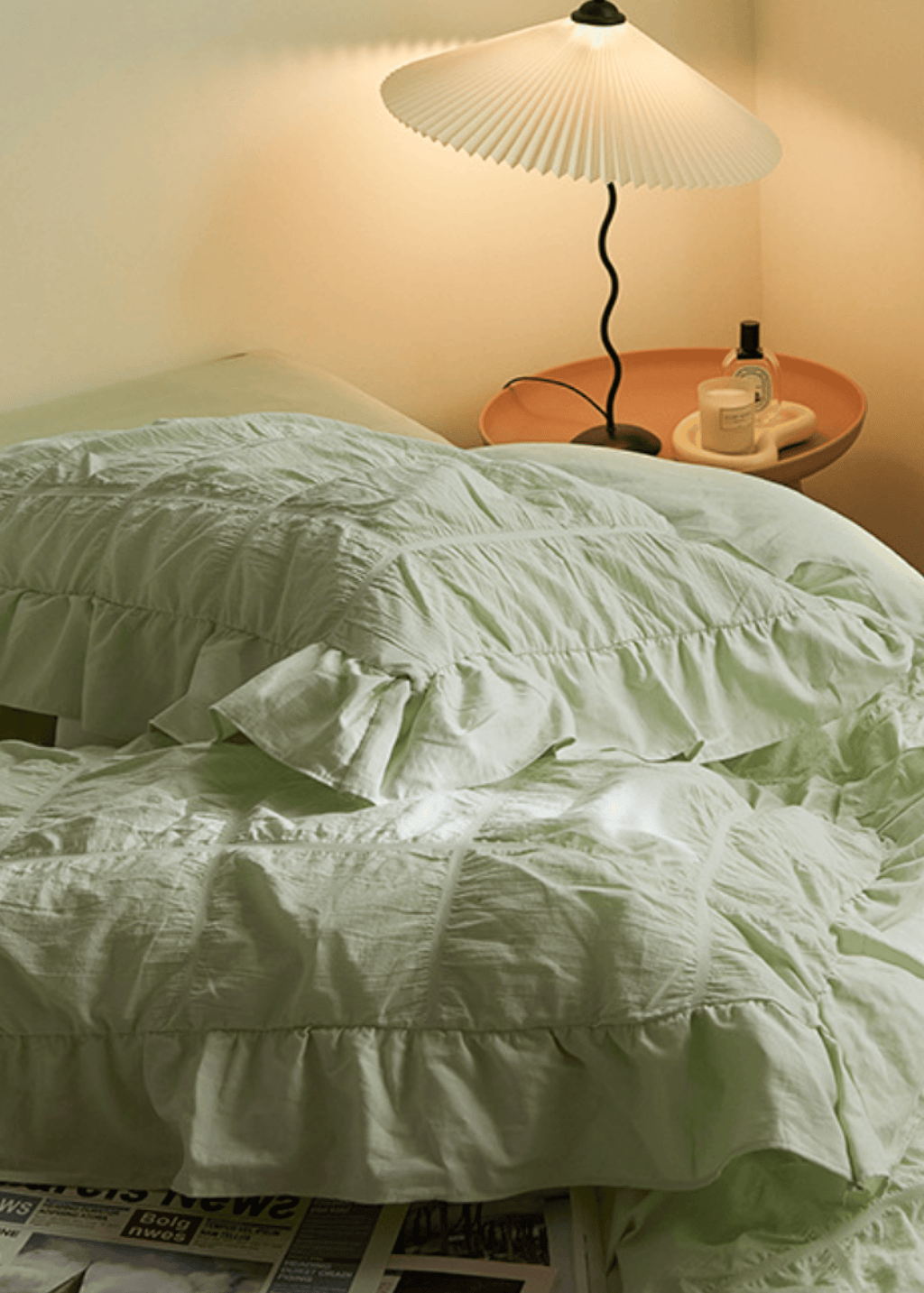Earth Tone Marshmallow Puff Ruffle Bedding Set / Pumpkin Brown