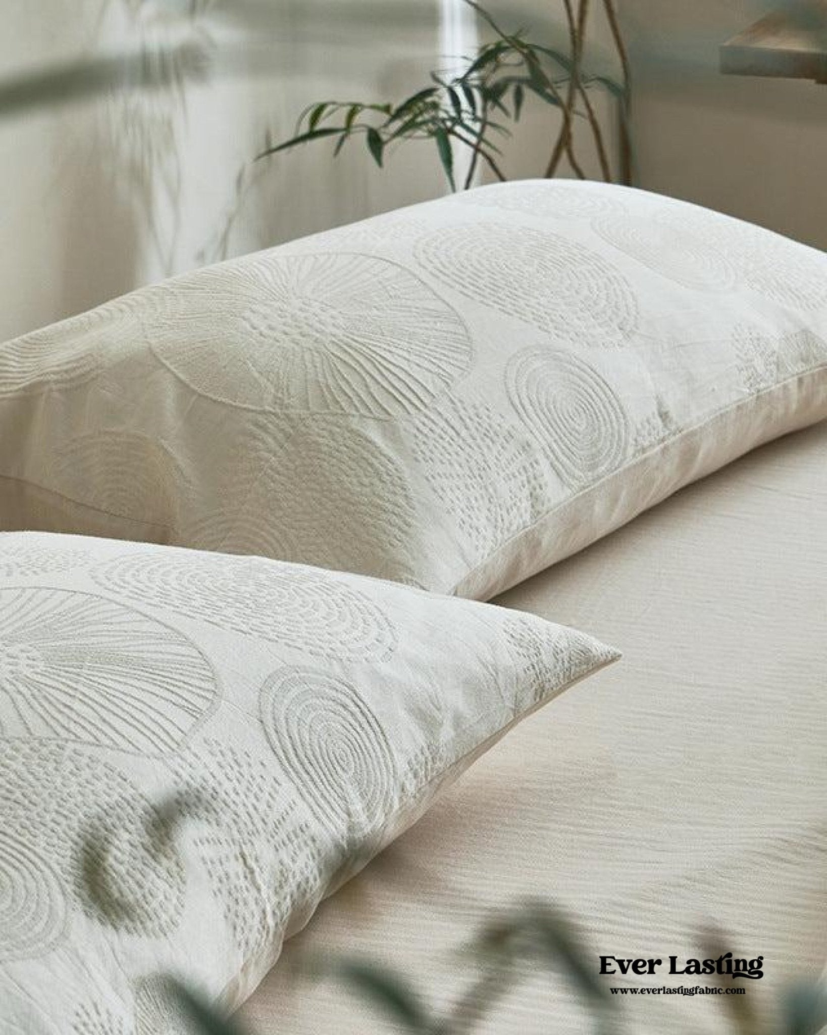 Elin Tencel Silky Jacquard Bedding Set / Sunrise